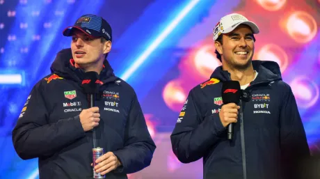 Verstappen y Pérez