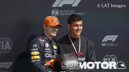 Verstappen, Pole en las condiciones cambiantes de Silverstone... ¡con los McLaren en el 'top 3'! - SoyMotor.com