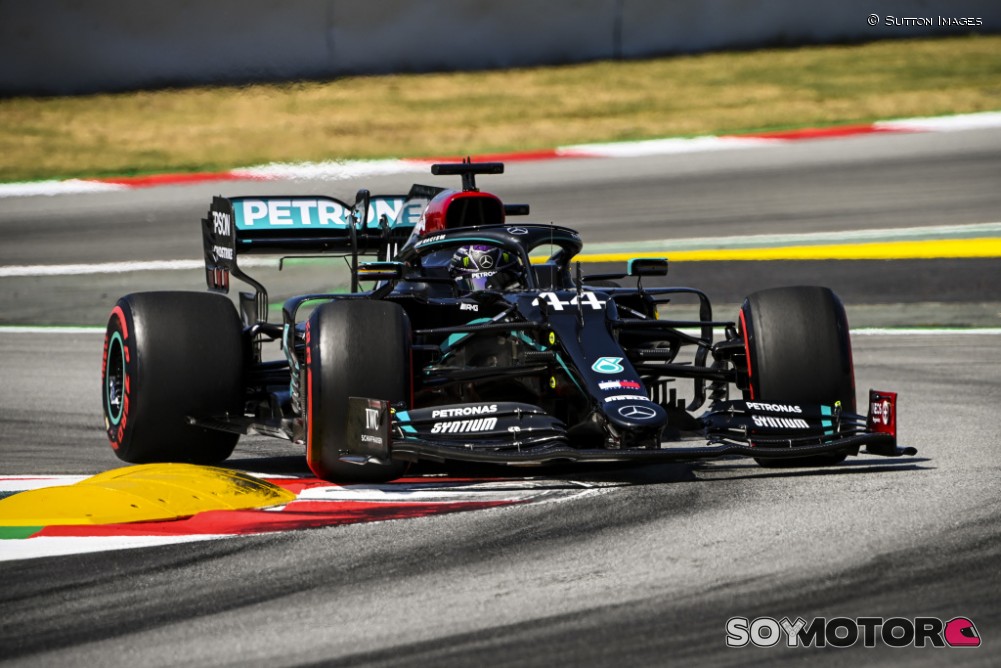 Hamilton Pole Por 59 Milesimas En El Gp De Espana Sainz 7Âº Soymotor Com