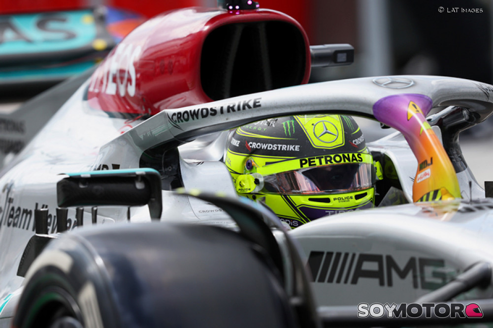 Hamilton, resignado tras Miami: "El coche tiene la misma velocidad que en la carrera" | SoyMotor.com
