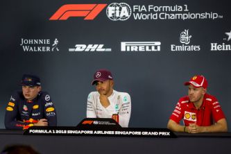 Max Verstappen, Lewis Hamilton y Sebastian Vettel en Marina Bay - SoyMotor.com