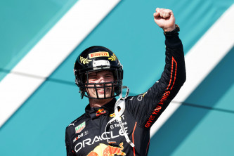 Verstappen gana otro duelo a Leclerc en Miami; podio de Sainz - SoyMotor.com
