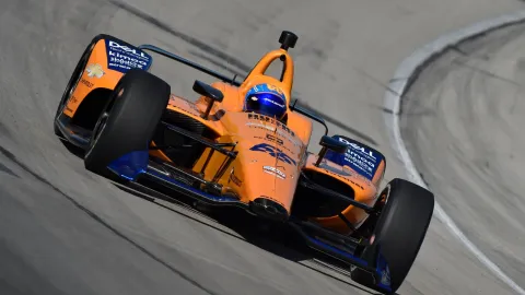 Alonso_test_IndyCar_Texas_2019_soymotor_2.jpg