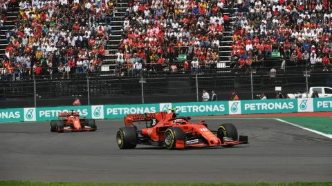 Leclerc_Vettel_Mexico_2019_domingo_soymotor.jpg
