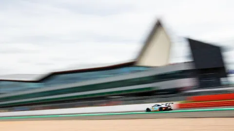 Porsche_86_Silverstone_2018_soy_motor.jpg