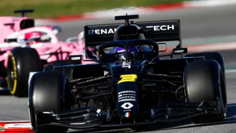 Ricciardo_Perez_pretemporada_Barcelona_2020_soymotor.jpg