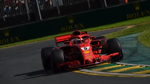 Vettel_Australia_2018_domingo_2_soy_motor.jpg