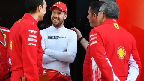 Vettel_Australia_2019_jueves_soymotor_2.jpg