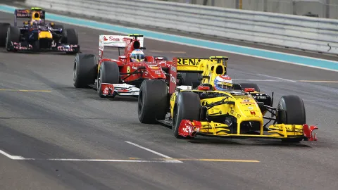 alonso-petrov-abu-dabi-f1-soymotor.jpg