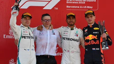 bottas-mercedes-hamilton-verstappen-podio-espana-2018-soymotor.jpg