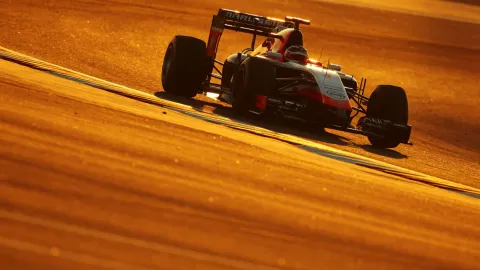 chilton-marussia-test-barein-f1.jpg