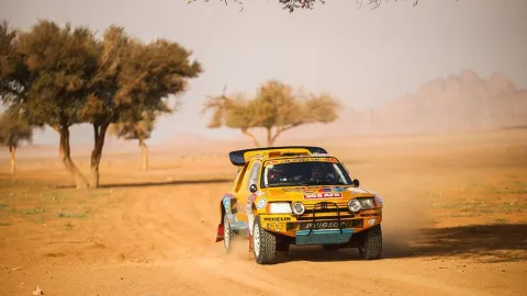 peugeot-205-dakar-soymotor.jpg