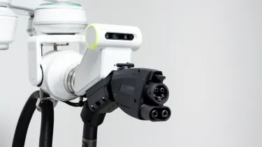 Hyundai crea un robot para cargar coches eléctricos - SoyMotor.com