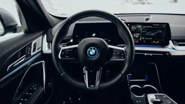BMW iX1 2023 - SoyMotor.com