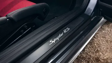 Porsche 718 Spyder RS - SoyMotor.com