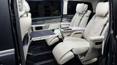 Interior Mercedes-Benz Clase V 2023 - SoyMotor.com
