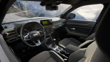 Interior Dacia Duster 2024 - SoyMotor.com