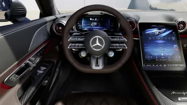 Interior Mercedes-AMG SL 63 S E Performance - SoyMotor.com