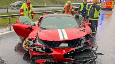 El Ferrari SF90 Stradale accidentado en Finlandia - SoyMotor.com