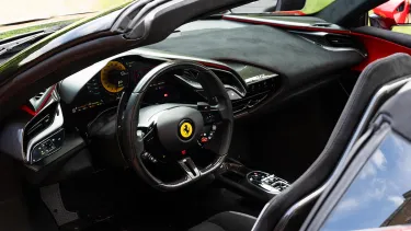 Ferrari Roma Spider - SoyMotor.com