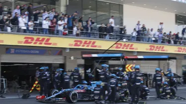 alonso-pit-stop-mexico-soymotor.jpg