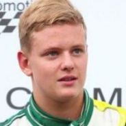 Mick Schumacher emula a su padre y ya triunfa en el karting