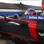 Villeneuve corrió con el equipo Venturi - LaF1