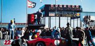 Phil Hill en las 3 horas de Daytona de 1962 - SoyMotor