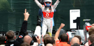 Se cumplen diez años de Canadá 2011: Button ganó la carrera más larga de la historia de la F1 - SoyMotor.com
