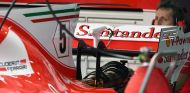 SF70-H de Sebastian Vettel - SoyMotor.com