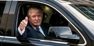 Donald Trump, nuevo presidente de EE.UU., en un coche oficial - SoyMotor.com