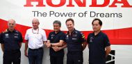Firma del acuerdo entre Honda y Red Bull – SoyMotor.com