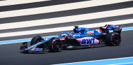 Alonso, tras un "desafiante" viernes: "Nos hemos centrado en la gestión de neumáticos" - SoyMotor.com