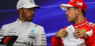 Hamilton y Vettel en una imagen de archivo de Japón - SoyMotor