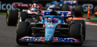 Alonso pierde un cilindro: "otra vez solo al coche 14, como siempre" -SoyMotor.com