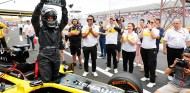 Aseel Al-Hamad pilota un F1 de Renault - SoyMotor.com