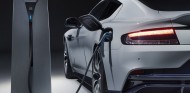 Aston Martin: un deportivo y un SUV eléctricos a partir de 2025 - SoyMotor.com