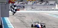 Boccolacci gana la última carrera de la GP3 2017 - SoyMotor
