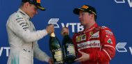Räikkönen, "muy contento" por la primera victoria de Bottas  - SoyMotor