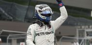 Valtteri Bottas celebra la Pole en Austria - SoyMotor