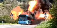 Un autobús urbano de GNC explota en la región de Perugia, en Italia - SoyMotor.com