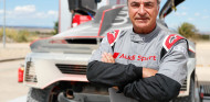 Carlos Sainz, ante el Dakar: "El Audi es aún más complejo tecnológicamente de lo que me esperaba"