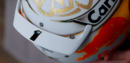 Verstappen ya presume de número 1: éste es su casco para 2022 - SoyMotor.com