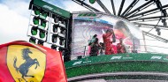 Charles Leclerc en el podio del GP de Italia F1 2019 - SoyMotor.com