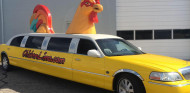 La vuelta de la victoria: Palou se pasea por Indianápolis en la 'chicken limo' - SoyMotor.com