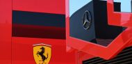 Motorhomes de Ferrari y Mercedes en Silverstone - SoyMotor.com
