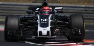 Santino Ferrucci con el Haas en los test de Hungría 2017 - soyMotor.com