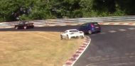 Un Ford Fiesta ST causa el caos en Nürburgring
