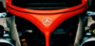 La F1, Mercedes, Ferrari y McLaren preparan homenajes para Lauda - SoyMotor.com