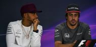 Lewis Hamilton y Fernando Alonso en Montreal - SoyMotor.com